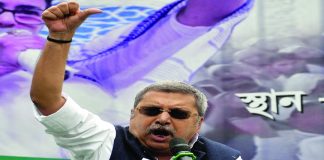 Politics heats up on Waqf Bill,