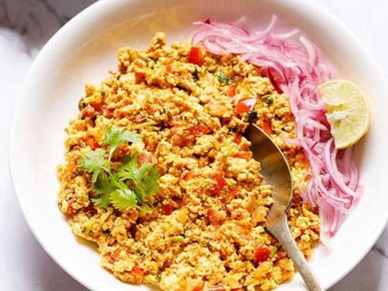 ढाबा स्टाइल पनीर भुर्जी