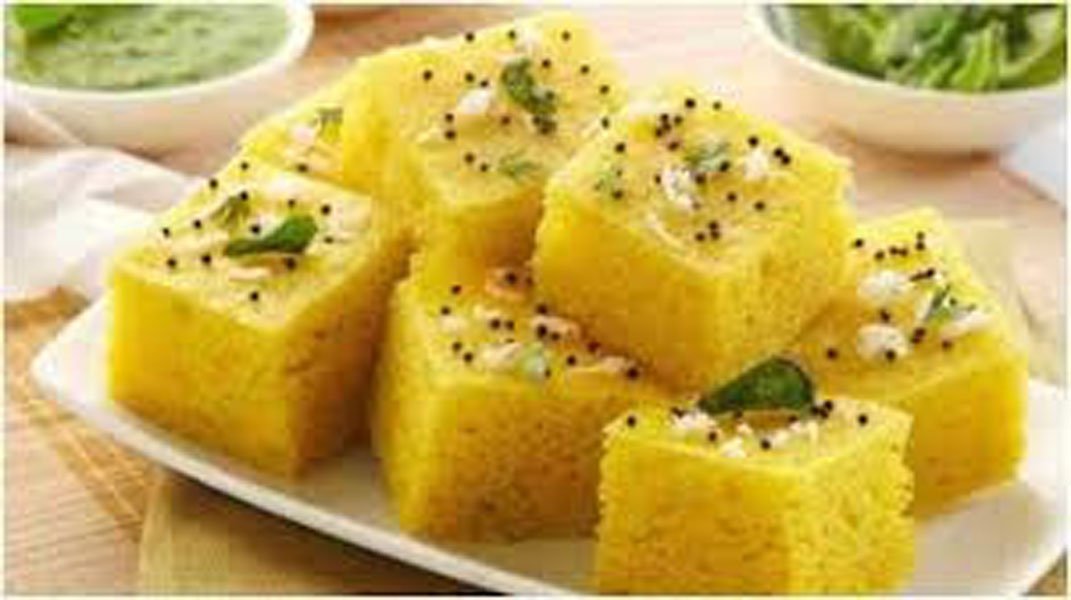 बेसन ढोकला
