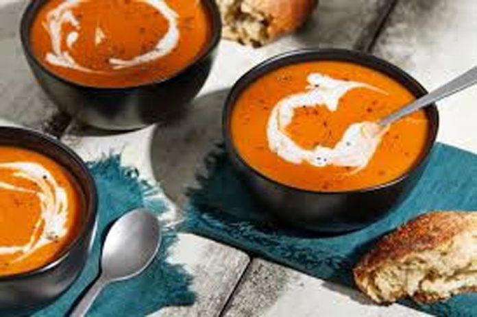 टमाटो-पंपकिन सूप टमाटो-पंपकिन सूप