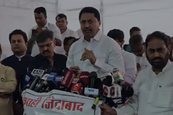 Maharashtra Police conducted booth capturing, our MLAs will not take oath - Nana Patole Maharashtra Police conducted booth capturing, our MLAs will not take oath - Nana Patole