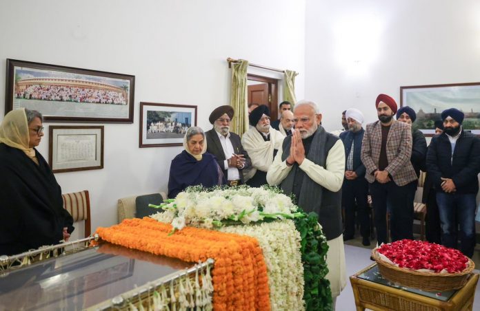 PM Modi paid tribute to Dr. Manmohan Singh PM Modi paid tribute to Dr. Manmohan Singh