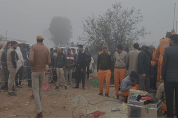 Three-year-old girl trapped in 150 feet deep borewell in Kotputli, Rajasthan, rescue operation underway Three-year-old girl trapped in 150 feet deep borewell in Kotputli, Rajasthan, rescue operation underway