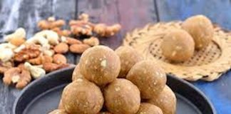 गुड़ के लड्डू