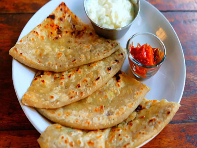 आलू के पराठे