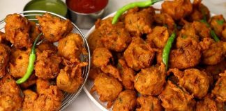 आलू-प्याज के पकौड़े