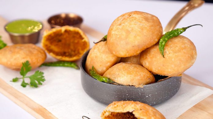 दाल कचौडिय़ां