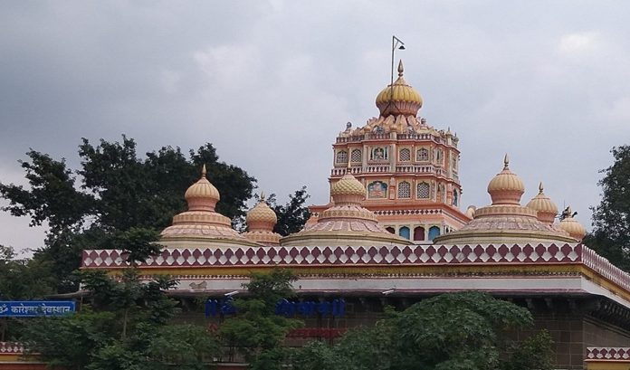पंचमुखी विग्रह ऊखीमठ स्थित ओंकारेश्वर मंदिर पंचमुखी विग्रह ऊखीमठ स्थित ओंकारेश्वर मंदिर