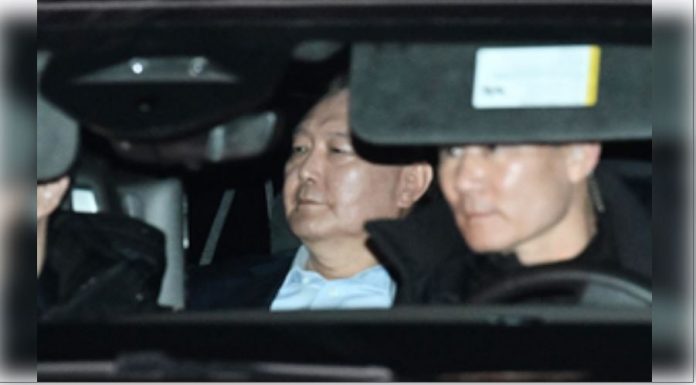Yun justified the imposition of martial law, met the leaders of the ruling party Yun justified the imposition of martial law, met the leaders of the ruling party