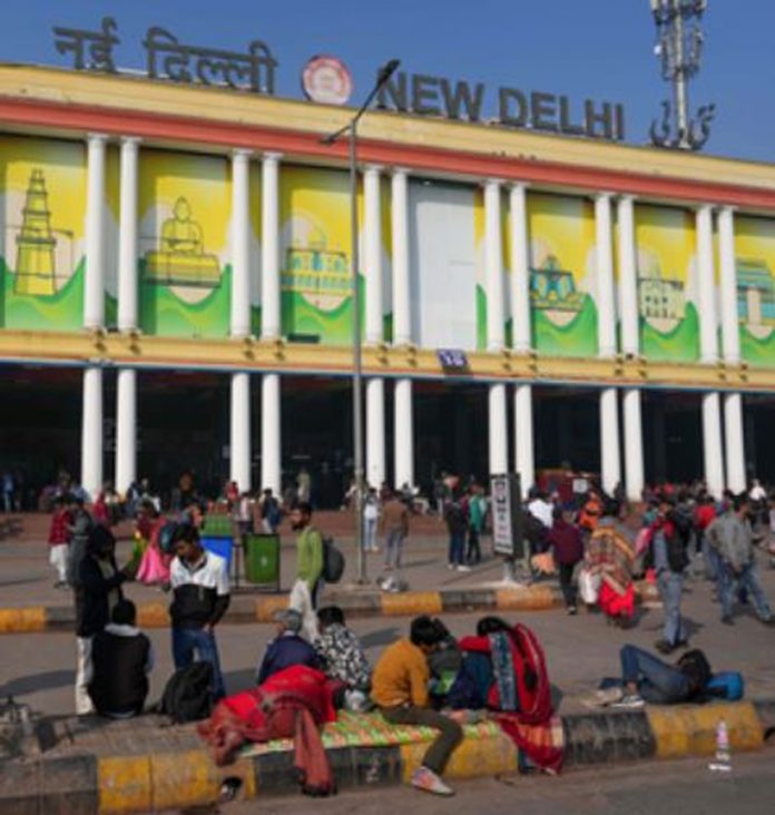 New Delhi Railway Station Stampede Case, Railways formed 2 member investigation team