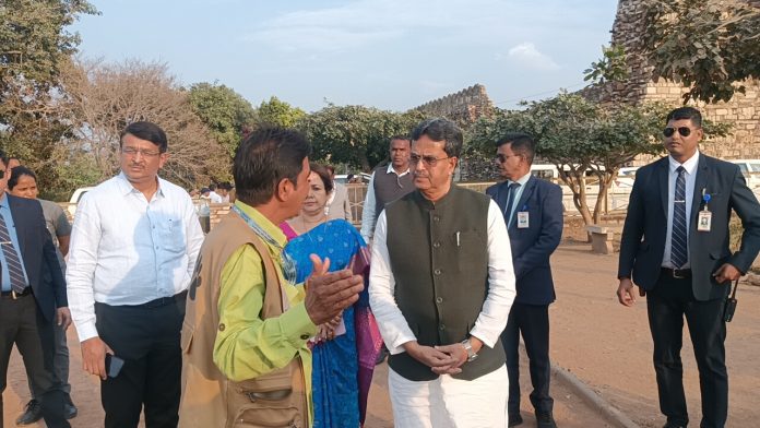 मुख्यमंत्री माणिक साहा मुख्यमंत्री माणिक साहा