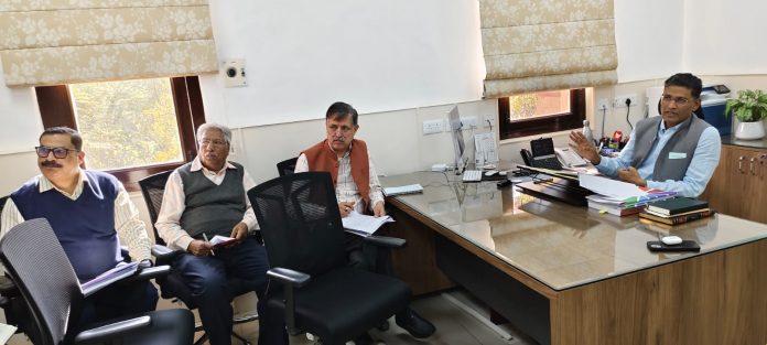 प्रमुख शासन सचिव माइंस एवं पेट्रोलियम टी. रविकान्त प्रमुख शासन सचिव माइंस एवं पेट्रोलियम टी. रविकान्त