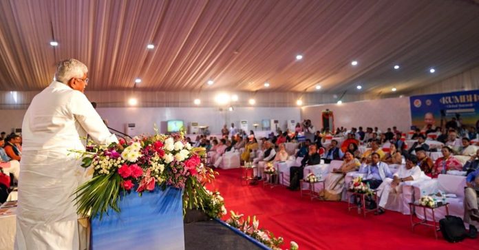 केंद्रीय संस्कृति एवं पर्यटन मंत्री गजेन्द्र सिंह शेखावत केंद्रीय संस्कृति एवं पर्यटन मंत्री गजेन्द्र सिंह शेखावत