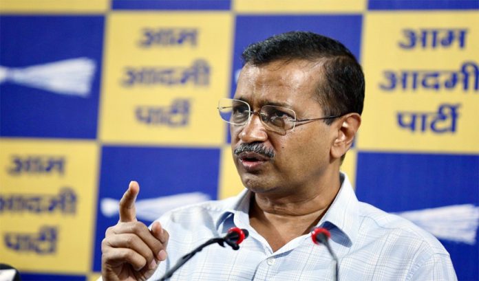 AAP's liquor policy caused revenue loss of Rs 2,002 crore to Delhi AAP's liquor policy caused revenue loss of Rs 2,002 crore to Delhi
