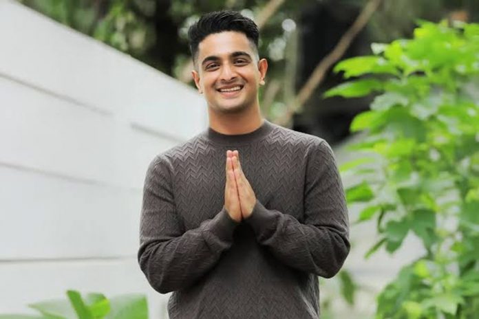 A glimpse of MS Dhoni was seen in Gukesh A glimpse of MS Dhoni was seen in Gukesh