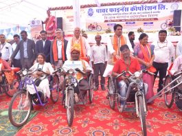 सामाजिक न्याय एवं अधिकारिता मंत्री  अविनाश गहलोत