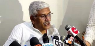 केंद्रीय संस्कृति एवं पर्यटन मंत्री गजेंद्र सिंह शेखावत