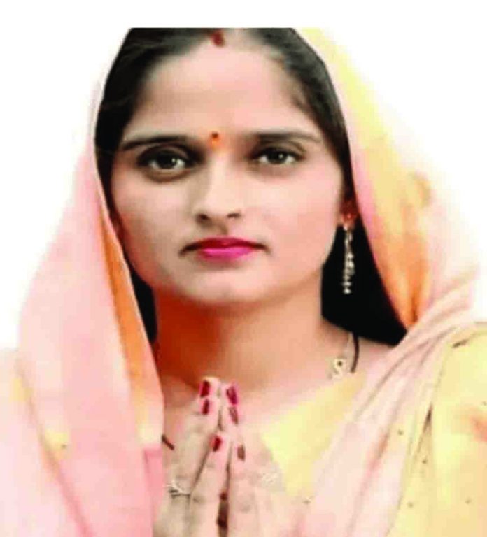 Kathumar Panchayat head Sangam Chaudhary suspended for violating rules while being Sarpanch Kathumar Panchayat head Sangam Chaudhary suspended for violating rules while being Sarpanch