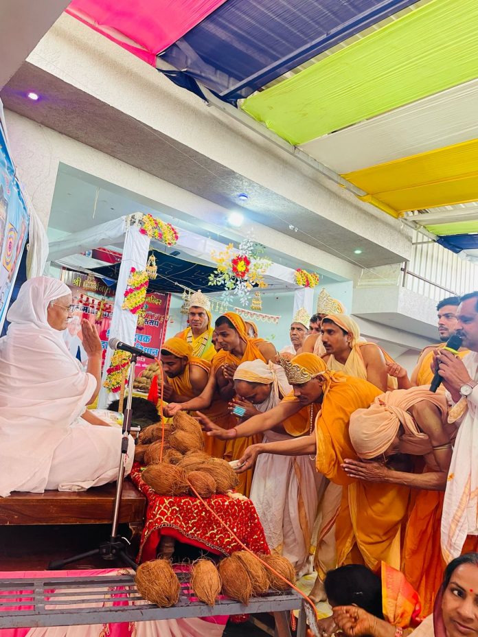 गणिनी आर्यिका विज्ञाश्री माताजी गणिनी आर्यिका विज्ञाश्री माताजी