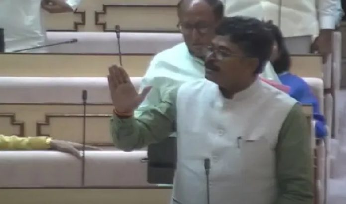 नेता प्रतिपक्ष टीकाराम जूली नेता प्रतिपक्ष टीकाराम जूली