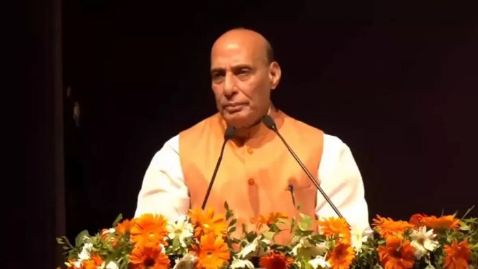 रक्षा मंत्री राजनाथ सिंह