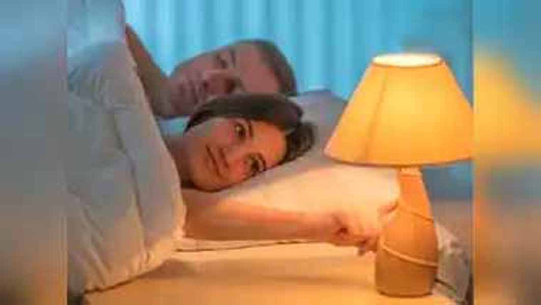 लाइट जलाकर सोने के नुकसान