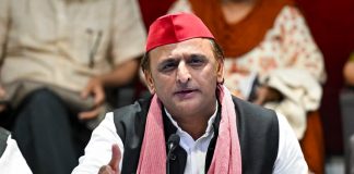 अखिलेश यादव