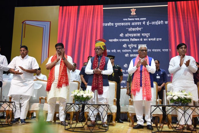 सिक्किम के राज्यपाल ओमप्रकाश माथुर सिक्किम के राज्यपाल ओमप्रकाश माथुर