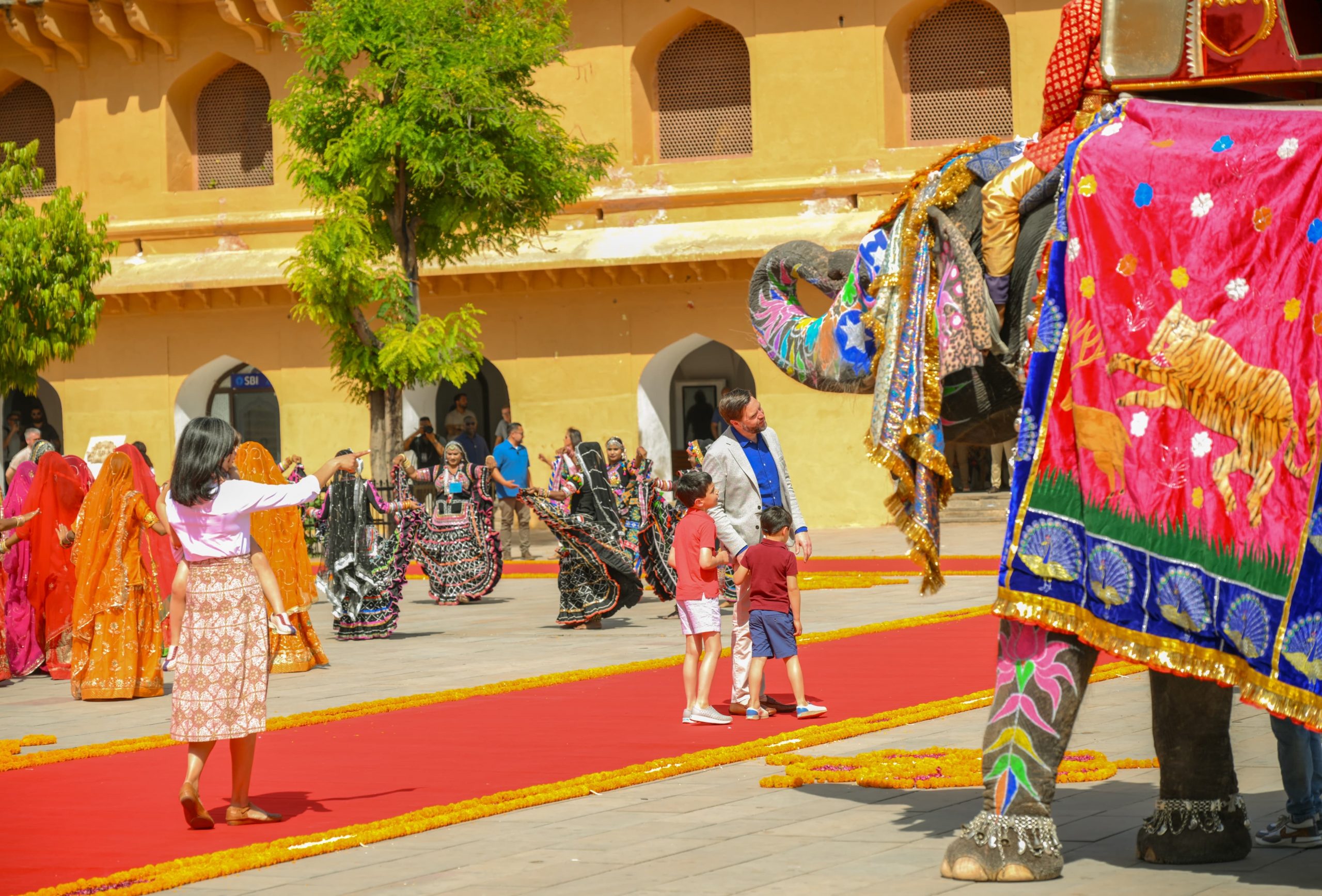 अमेरिकी उपराष्ट्रपति जेडी वेंस और मुख्यमंत्री भजनलाल शर्मा