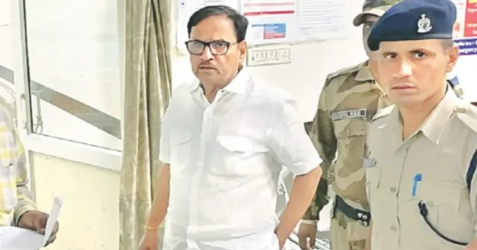 महेश जोशी महेश जोशी