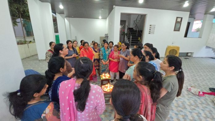 वीवीडी सोशल क्लब वीवीडी सोशल क्लब