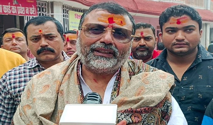 निशिकांत दुबे निशिकांत दुबे