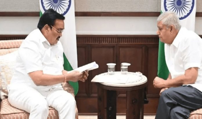 केंद्रीय जलशक्ति मंत्री सीआर पाटिल केंद्रीय जलशक्ति मंत्री सीआर पाटिल