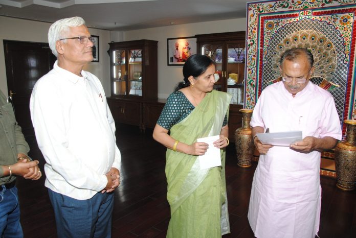 राजस्थान विधानसभा अध्यक्ष वासुदेव देवनानी राजस्थान विधानसभा अध्यक्ष वासुदेव देवनानी