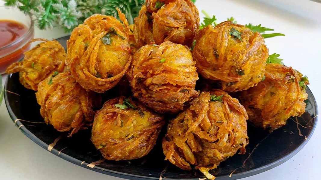प्याज के क्रिस्पी पकौड़े