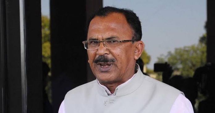 अध्यक्ष वासुदेव देवनानी