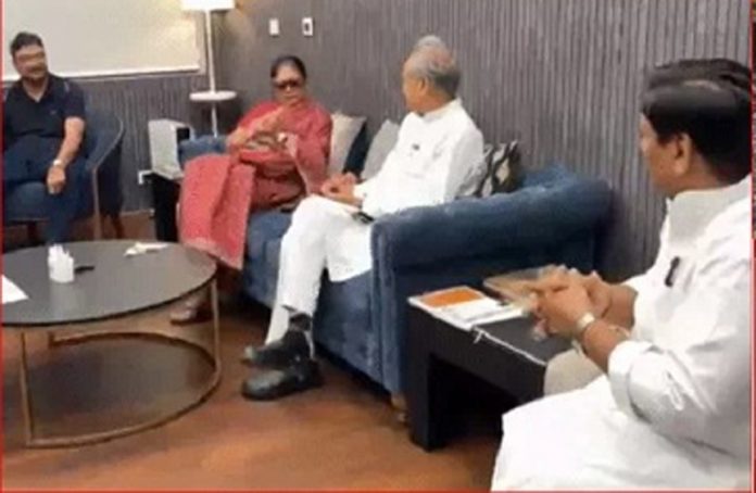 नेता नेता