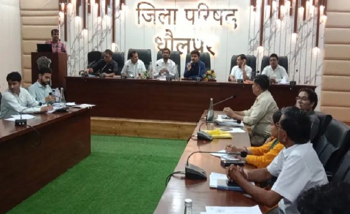 जिला कलक्टर श्रीनिधि बी टी जिला कलक्टर श्रीनिधि बी टी