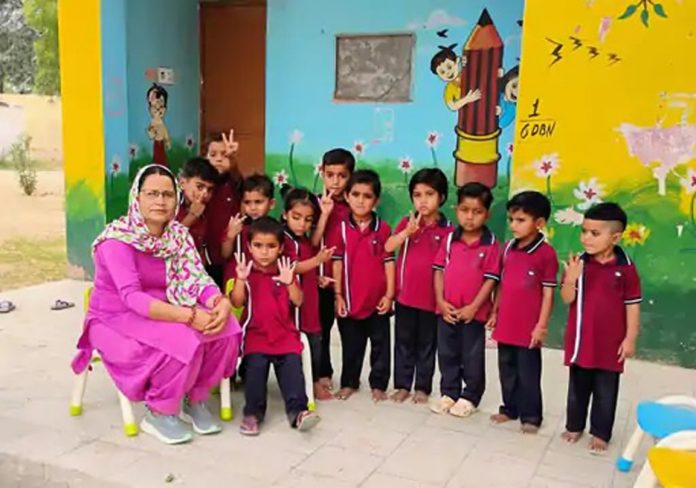 स्कूल-कॉलेज फिर से खुले