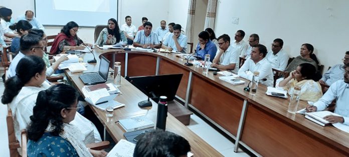 जिला प्रशासन अलर्ट