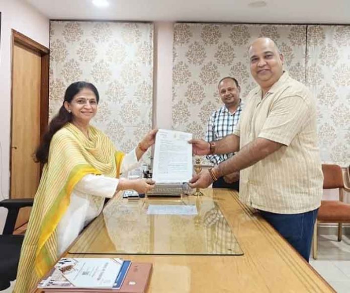 मनीष कल्ला मनीष कल्ला