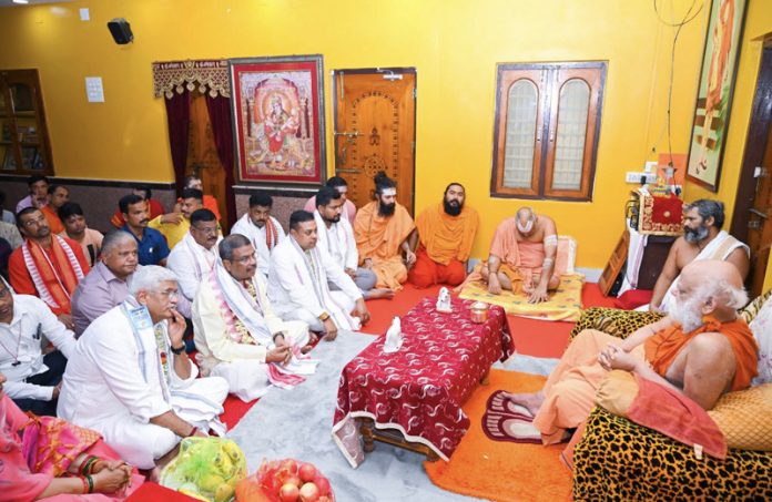 गजेन्द्र सिंह शेखावत शंकराचार्य