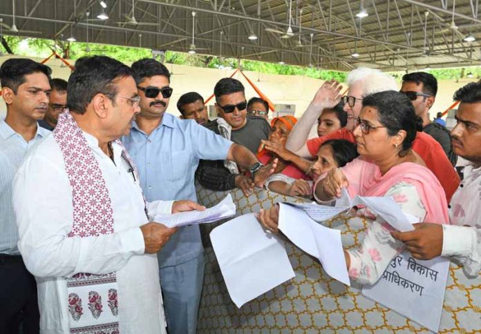 मुख्यमंत्री भजनलाल शर्मा मुख्यमंत्री भजनलाल शर्मा