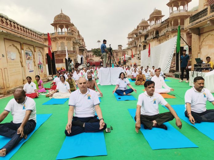अन्तरराष्ट्रीय योग दिवस अन्तरराष्ट्रीय योग दिवस