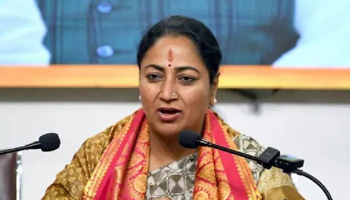 मुख्यमंत्री रेखा गुप्ता मुख्यमंत्री रेखा गुप्ता