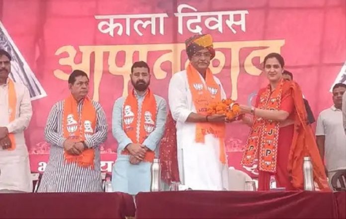 गजेंद्र सिंह शेखावत गजेंद्र सिंह शेखावत