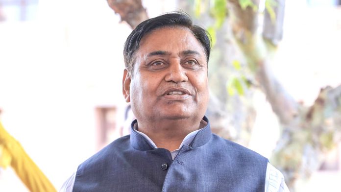 गोविन्द सिंह डोटासरा गोविन्द सिंह डोटासरा