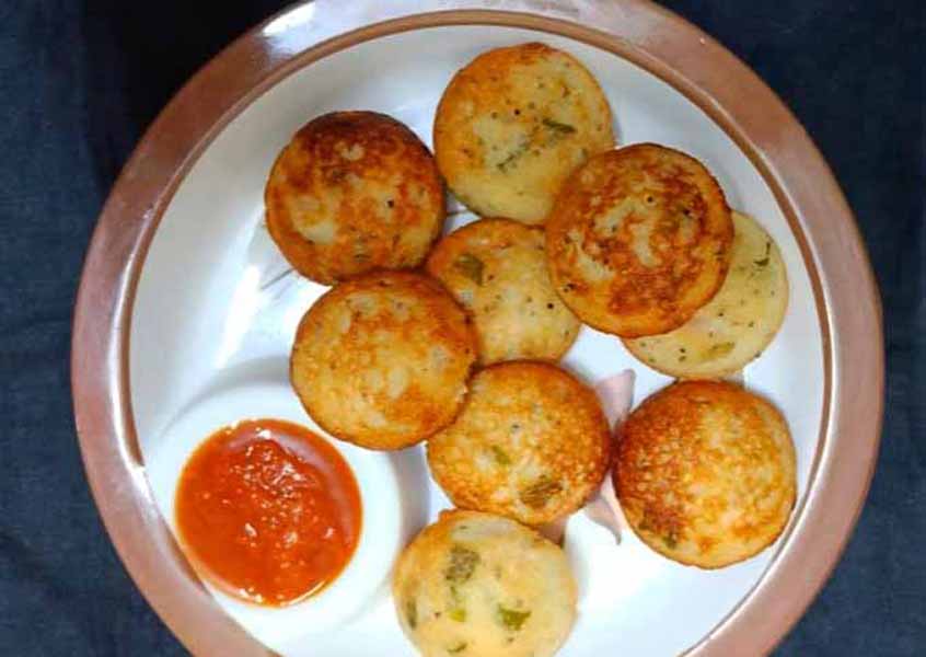 सूजी के अप्पे