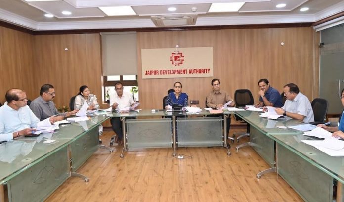 जयपुर विकास आयुक्त आनन्दी जयपुर विकास आयुक्त आनन्दी