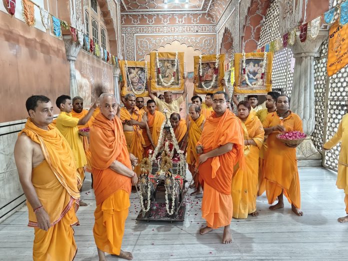 गोविंद देवजी मंदिर गोविंद देवजी मंदिर